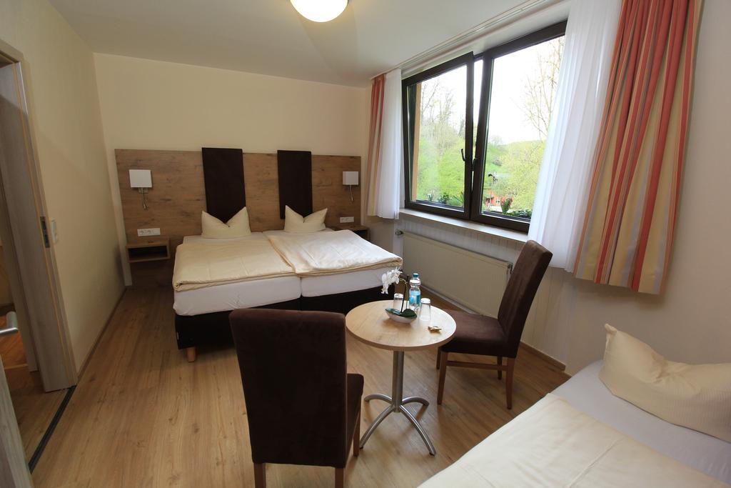 Waldhotel Albachmuehle Mit Albacher Stuben Wasserliesch Dış mekan fotoğraf